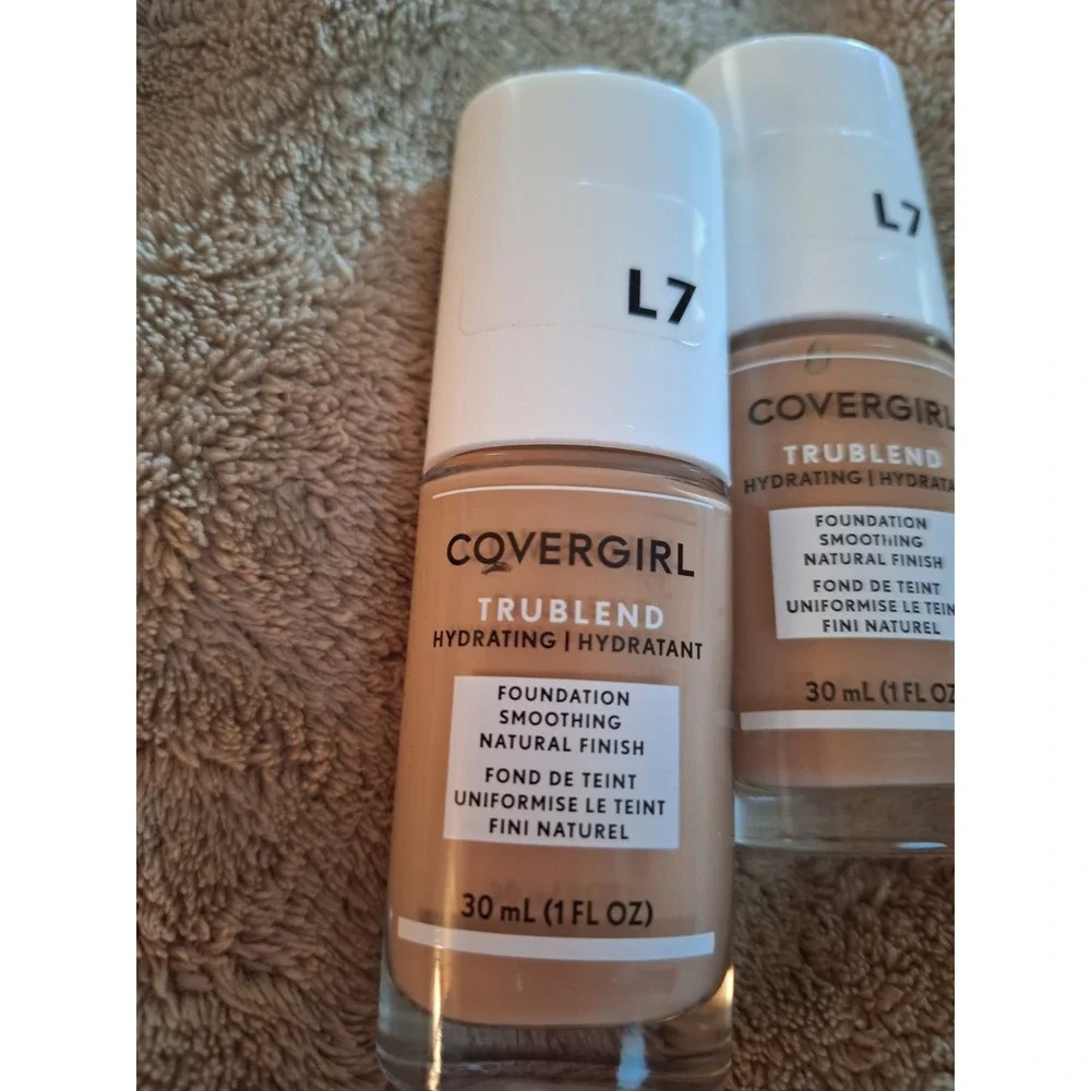2PK Covergirl TruBlend Liquid Makeup L7 WARM BEIGE Natural‎ Finish